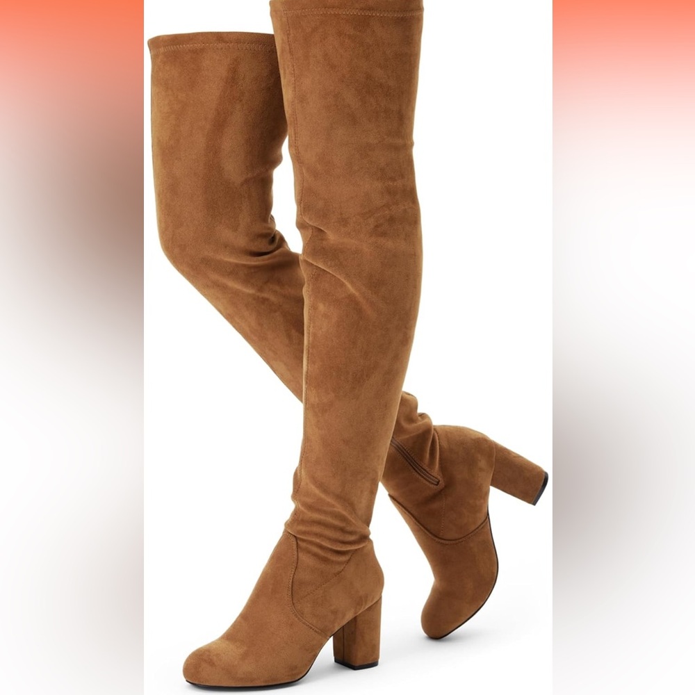 NWOT Women’s Size 8 Tan Stylish Tan Suede Heeled Boots 3.75” Heels